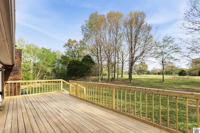 705 Darnell Road, Benton, KY 42025