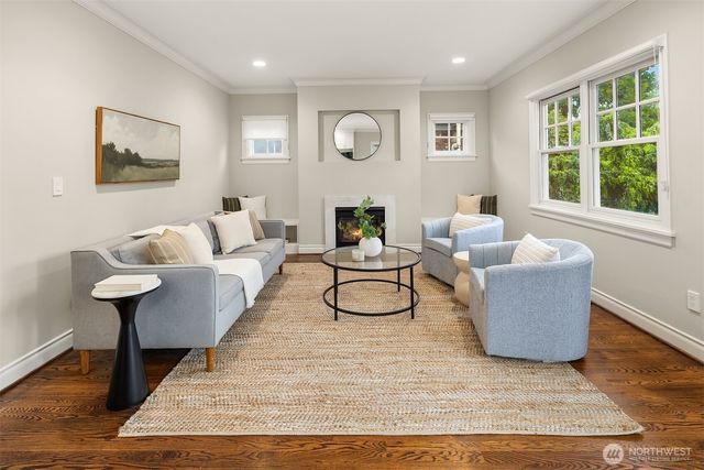 4839 NE 43rd Street, Seattle, WA 98105