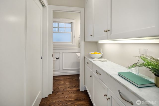 4839 NE 43rd Street, Seattle, WA 98105