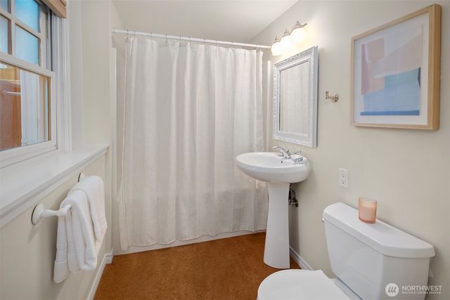 4839 NE 43rd Street, Seattle, WA 98105