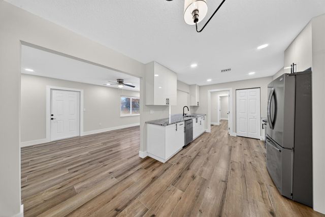 1451 SE Grapeland Avenue, Port St. Lucie, FL 34952