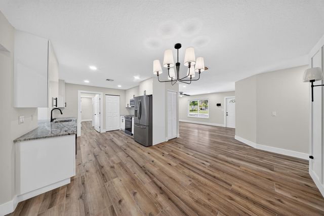 1451 SE Grapeland Avenue, Port St. Lucie, FL 34952