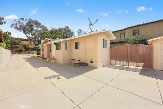 2178 Corson Street, Pasadena, CA 91107