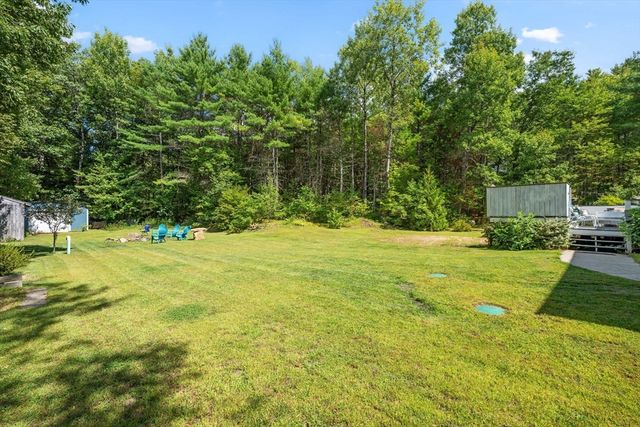 97 Apple Rd, Brimfield, MA 01010