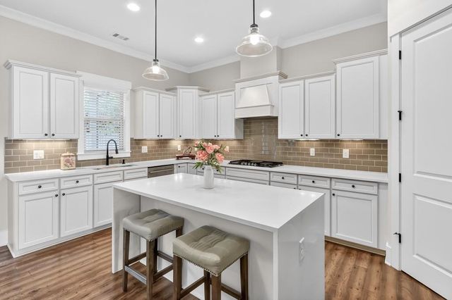 113 Austin Drive, Atlanta, GA 30328