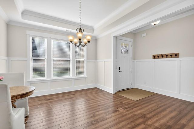 113 Austin Drive, Atlanta, GA 30328