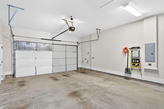 113 Austin Drive, Atlanta, GA 30328