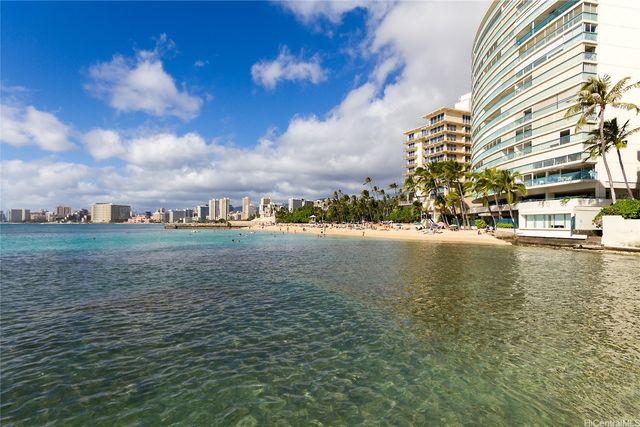 2895 Kalakaua Avenue 209, Honolulu, HI 96815