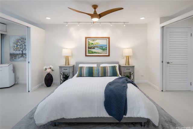 2895 Kalakaua Avenue 209, Honolulu, HI 96815