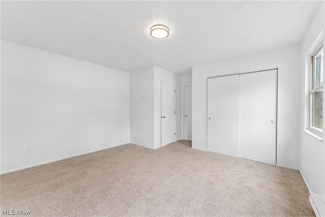 102 California Avenue, Elyria, OH 44035