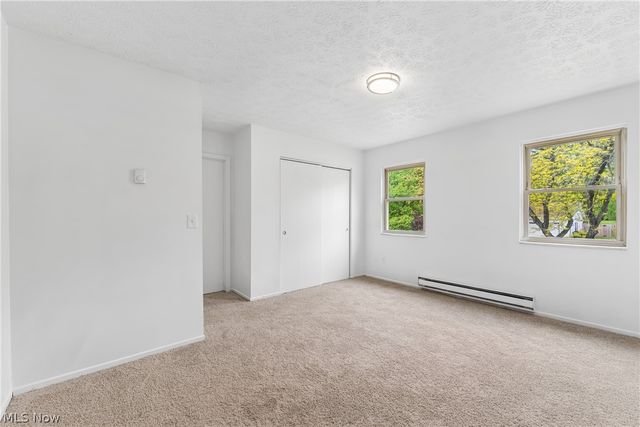 102 California Avenue, Elyria, OH 44035