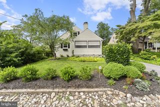 552 WOODSIDE AVE, Berwyn, PA 19312