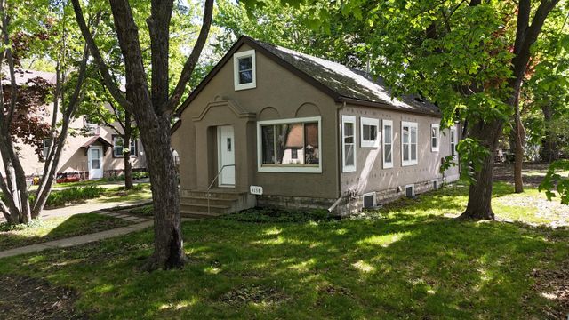 4158 Zane Avenue N, Robbinsdale, MN 55422