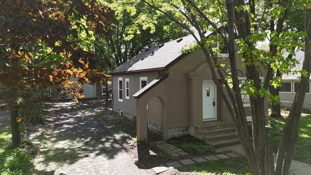 4158 Zane Avenue N, Robbinsdale, MN 55422