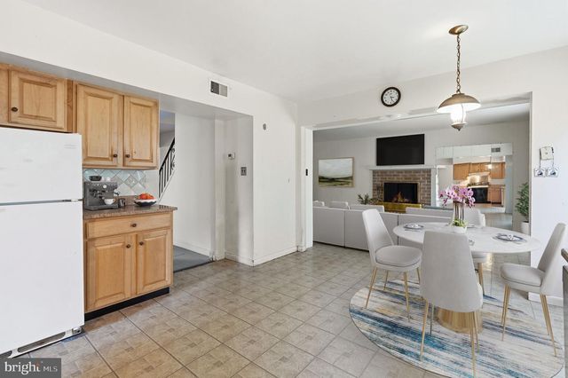 578 COACH RD, Horsham, PA 19044
