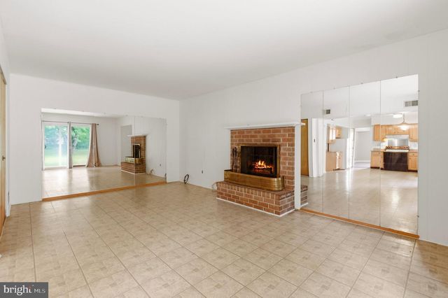 578 COACH RD, Horsham, PA 19044