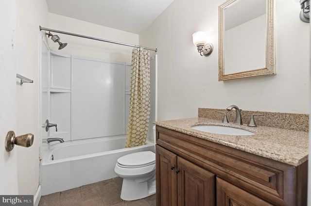 578 COACH RD, Horsham, PA 19044