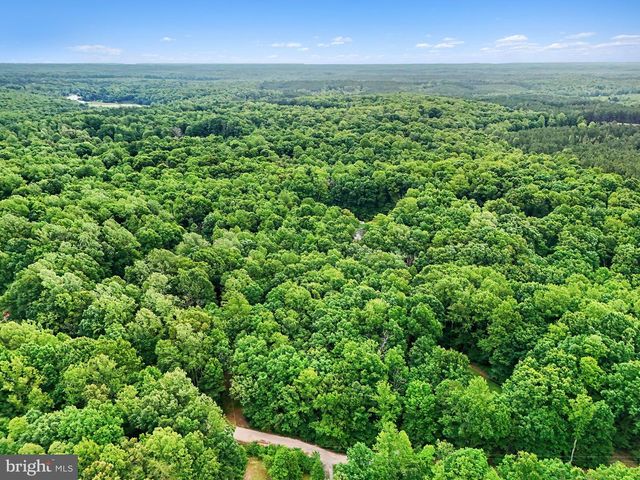 8531 LIVINGSTON CT, Spotsylvania, VA 22551