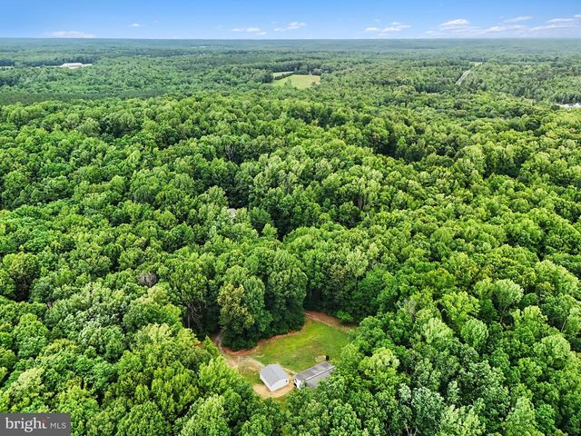 8531 LIVINGSTON CT, Spotsylvania, VA 22551