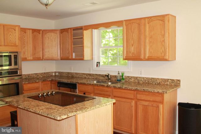 8531 LIVINGSTON CT, Spotsylvania, VA 22551