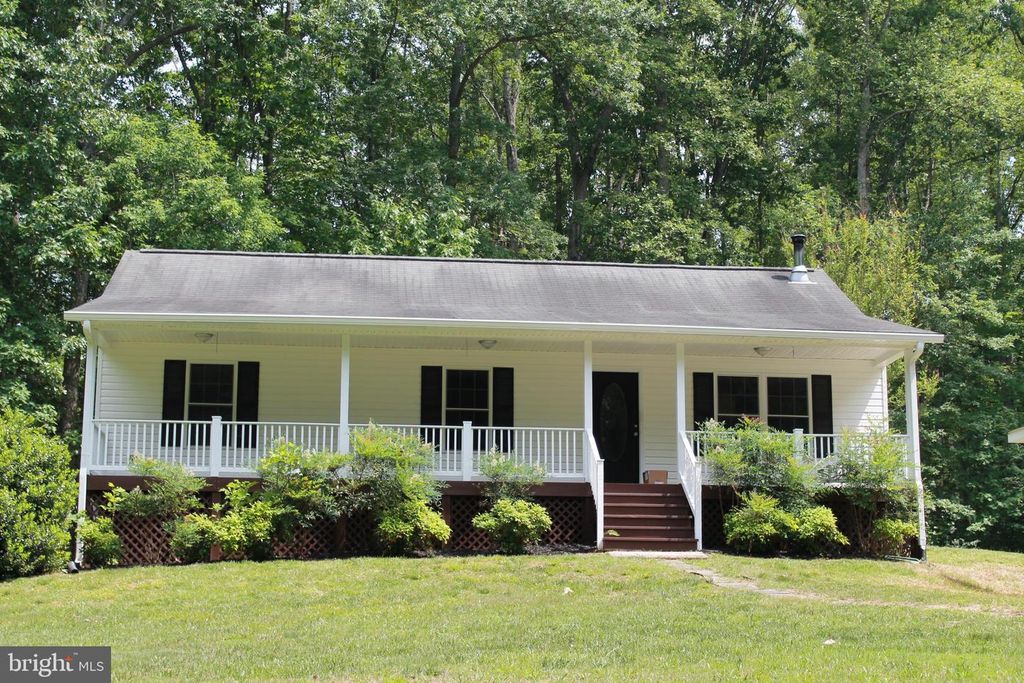 8531 LIVINGSTON CT, Spotsylvania, VA 22551