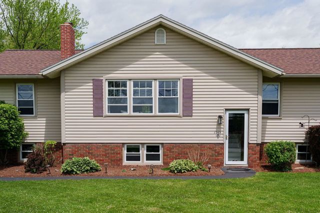 2515 Mountain View Road, Williston, VT 05495