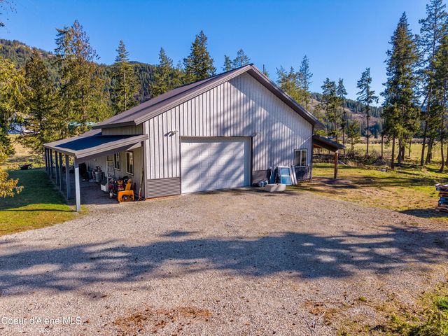 2760 S Sagle RD, Sagle, ID 83860