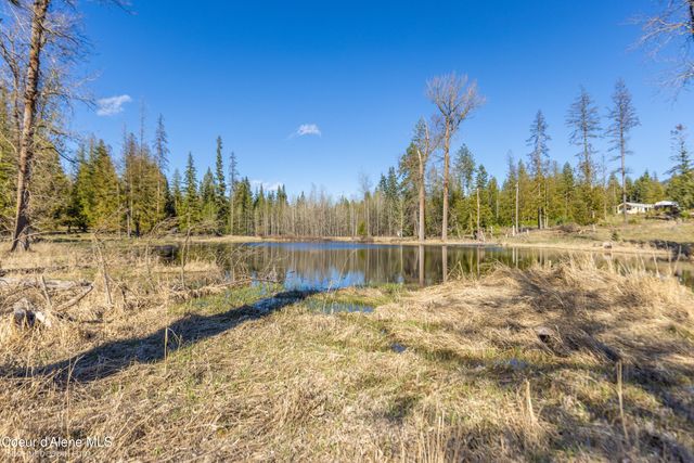 2760 S Sagle RD, Sagle, ID 83860