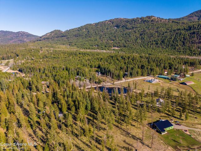 2760 S Sagle RD, Sagle, ID 83860