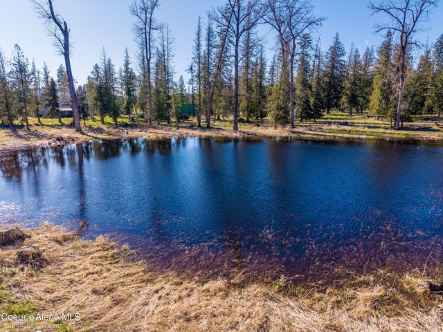 2760 S Sagle RD, Sagle, ID 83860