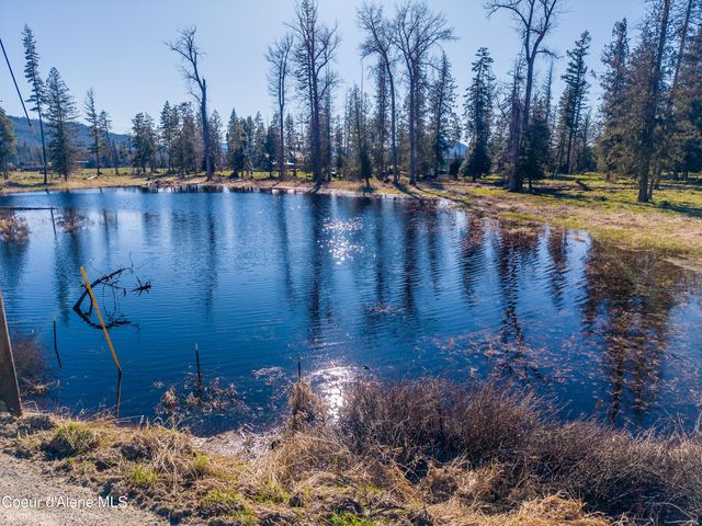 2760 S Sagle RD, Sagle, ID 83860