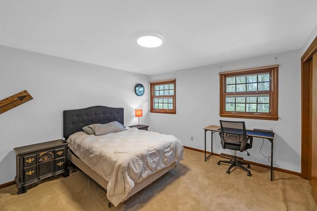 324 E 20th Street, Ames, IA 50010