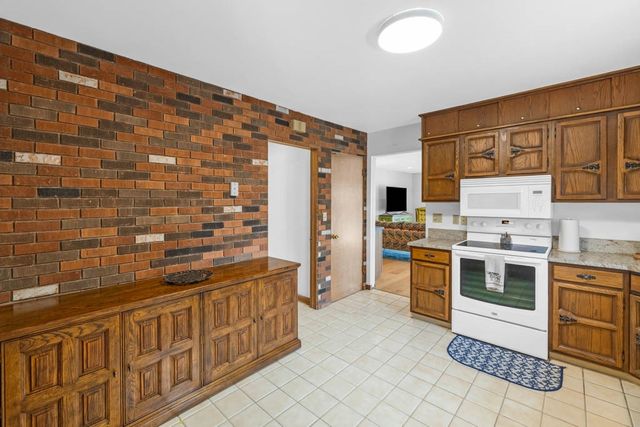 324 E 20th Street, Ames, IA 50010