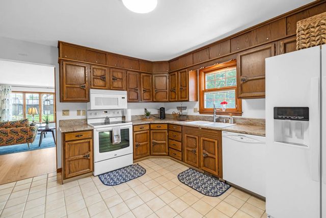 324 E 20th Street, Ames, IA 50010
