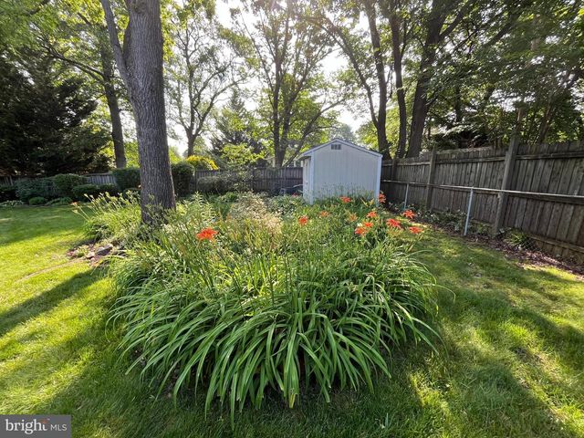 6009 JENNINGS LN, Springfield, VA 22150