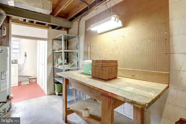 6009 JENNINGS LN, Springfield, VA 22150