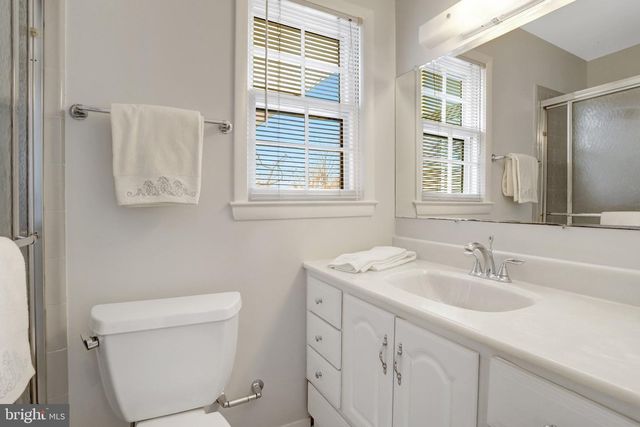 6009 JENNINGS LN, Springfield, VA 22150