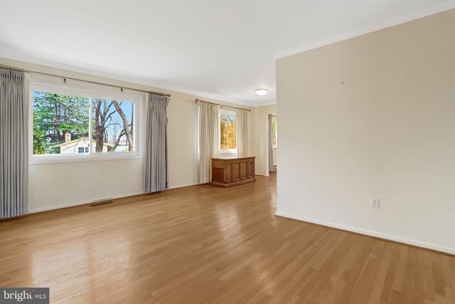 6009 JENNINGS LN, Springfield, VA 22150