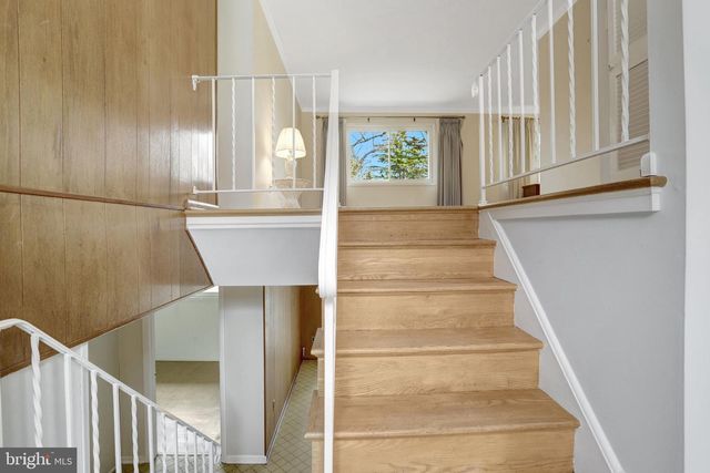 6009 JENNINGS LN, Springfield, VA 22150