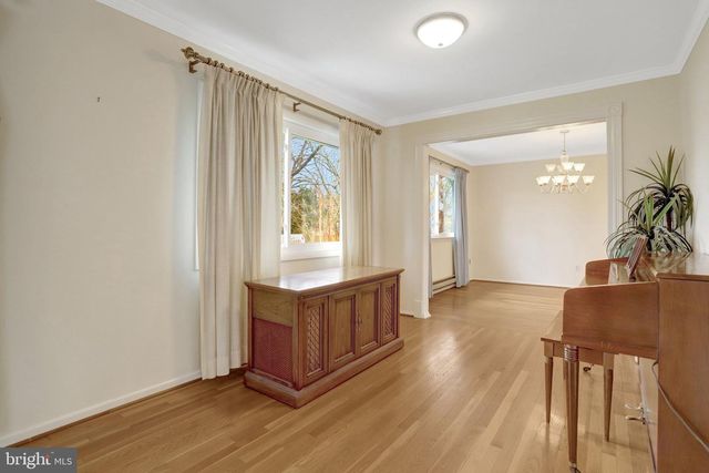 6009 JENNINGS LN, Springfield, VA 22150