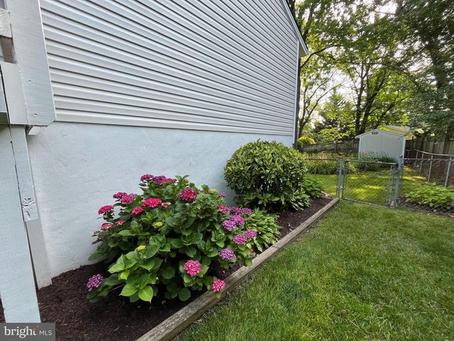 6009 JENNINGS LN, Springfield, VA 22150