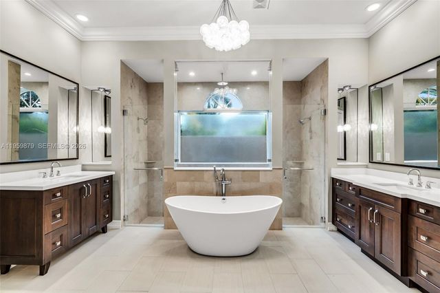 10291 Sweet Bay St, Plantation, FL 33324