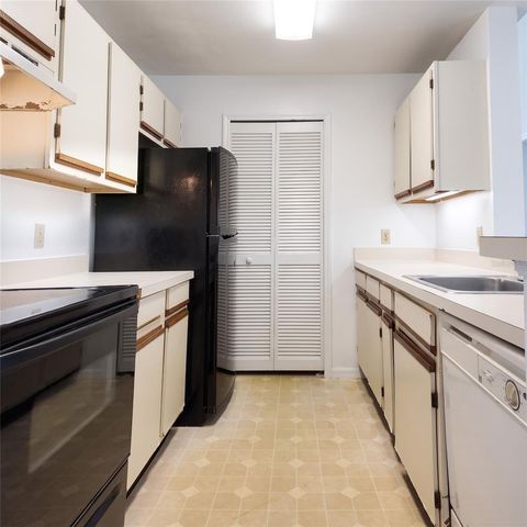 6142 WESTGATE DRIVE 304, Orlando, FL 32835