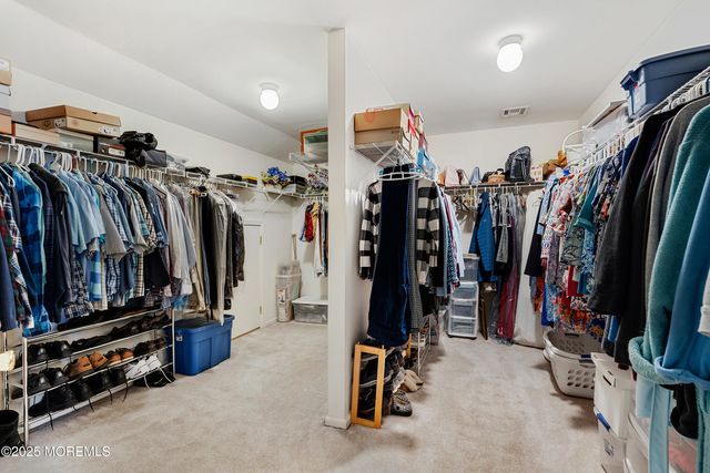 18 Serendipity Drive, Jackson, NJ 08527