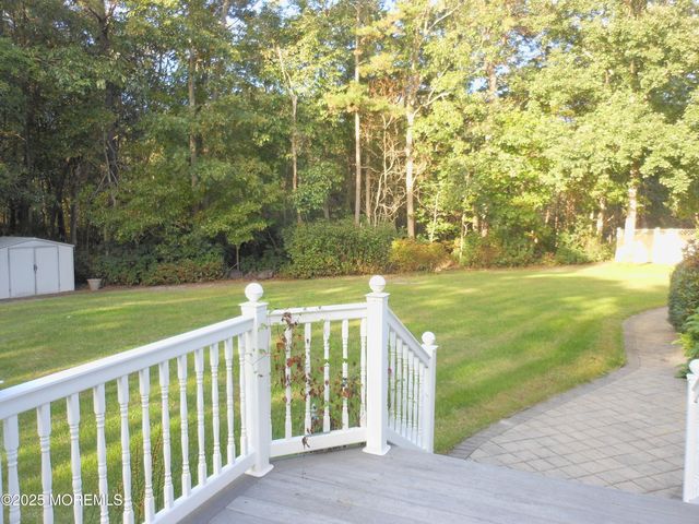 18 Serendipity Drive, Jackson, NJ 08527