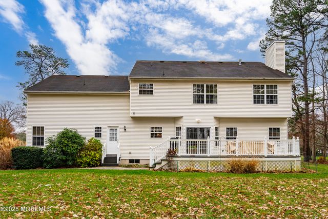 18 Serendipity Drive, Jackson, NJ 08527