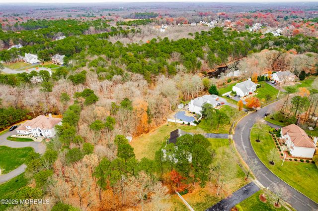 18 Serendipity Drive, Jackson, NJ 08527