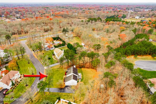 18 Serendipity Drive, Jackson, NJ 08527