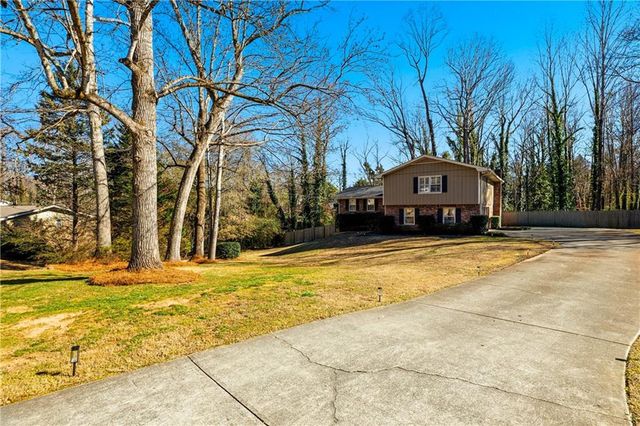 2201 Spring Mill Cove, Atlanta, GA 30338