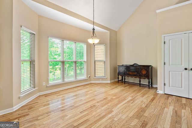 137 Martins Pond Road, Newnan, GA 30263